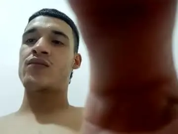 Chaturbate Adult Webcams of kikeortiz1808