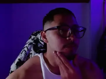 Chaturbate Adult Webcams of muscle_cock32