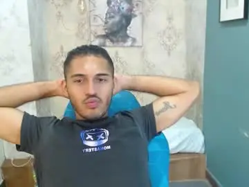 Chaturbate Nude Webcam of derek_storm_