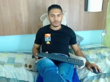 Chaturbate Free Live Porn of derek_storm_