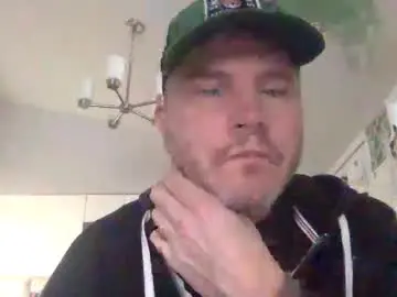 Chaturbate Watch Live Sex Cams of eagleraptor35