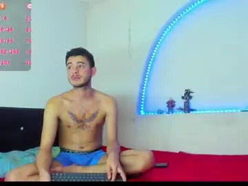 Chaturbate Free Porn Cam of liammendoza98