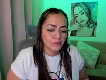 Chaturbate Sex Cam of marianalopez81