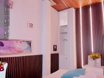 saracorraless from chaturbate