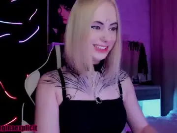 Chaturbate Adult Webcam of snake_bites