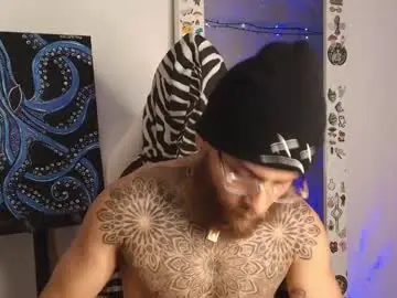 Chaturbate Sex Cam of vickingcock7