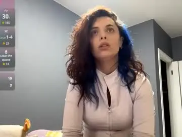 Chaturbate Sex Cam of alluring_vibes_69