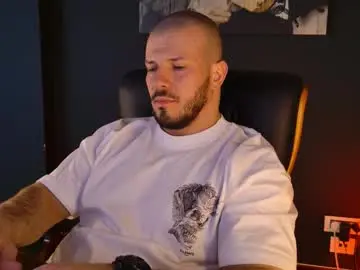 Chaturbate Best live sex cam show of angeloeric