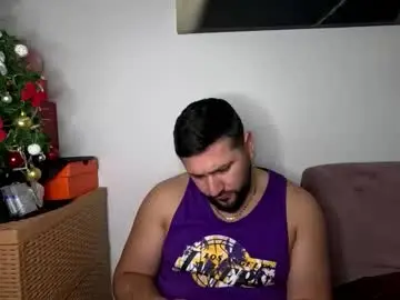 Chaturbate Live Sex Cam of gold_alpha_boy