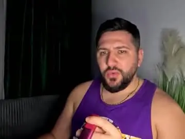 Chaturbate Live Porn of gold_alpha_boy