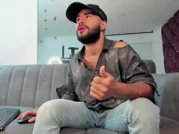 noahstone_ from chaturbate