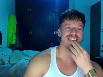 Chaturbate Live Sex of shirtless_dj