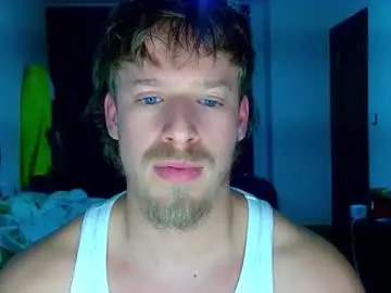 Chaturbate Free Porn Cam of shirtless_dj