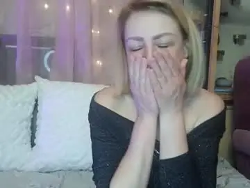 Chaturbate Nude Webcam of shy_girl80