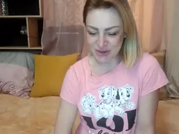 Chaturbate Live Sex Cam of shy_girl80