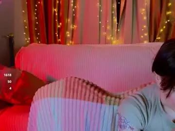 Chaturbate Free Live Porn of berry_assortment