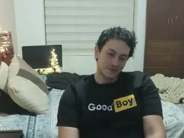 Chaturbate Free Live Porn of danruiz33