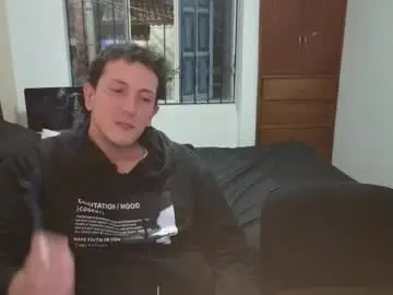 Chaturbate Adult Video Chat of danruiz33