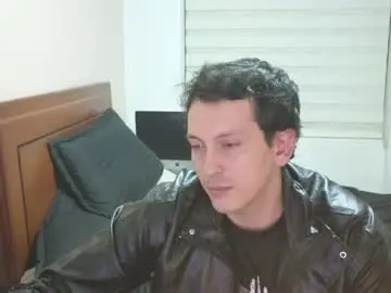 Chaturbate Free Live Porn of danruiz33