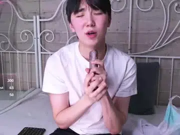 Chaturbate Nude Webcam of heejinwang