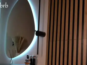 Chaturbate Live Sex Cam of kalisa_pearl