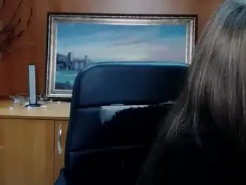 Chaturbate Free Live Porn of smilequeen_3