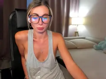 Chaturbate Nude Webcam of aliceevan