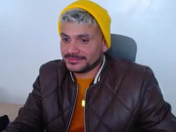 bruno_booss from chaturbate