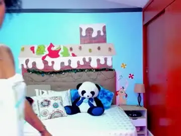 edelaine_rogers from chaturbate