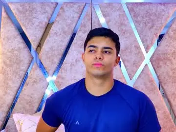 jayd_muscle from chaturbate