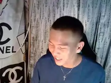 Chaturbate Live Sex Cam of ralfhuge24