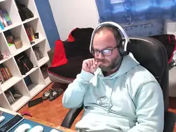 Chaturbate Nude Webcam of ravingr3d3