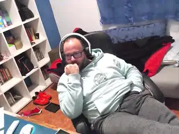 Chaturbate Live Sex Cam of ravingr3d3