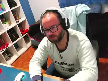 Chaturbate Nude Webcam of ravingr3d3