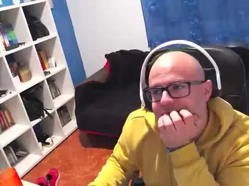 Chaturbate Private Sex Chat of ravingr3d3