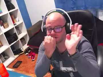 Chaturbate Free Live Porn of ravingr3d3