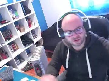 Chaturbate Sex Cam of ravingr3d3