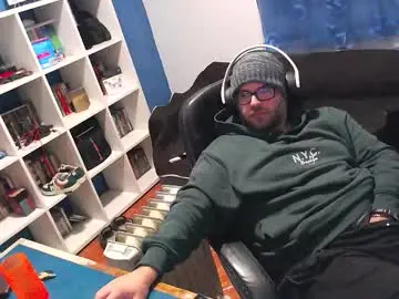 Chaturbate Watch Live Sex Cams of ravingr3d3