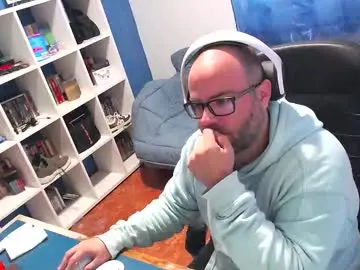 Chaturbate Live Sex Cam of ravingr3d3