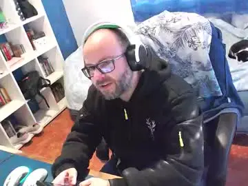 Chaturbate Nude Webcam of ravingr3d3