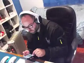 Chaturbate Free Live Porn of ravingr3d3