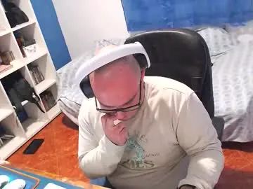 Chaturbate Nude Webcam of ravingr3d3