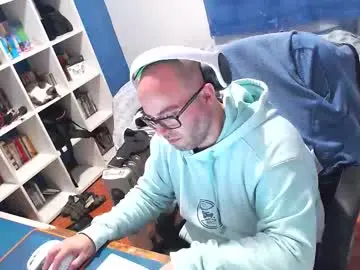 Chaturbate Adult Webcam of ravingr3d3