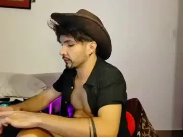 Chaturbate Best live sex cam show of camilosaennz