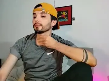 Chaturbate Sex Chat of camilosaennz