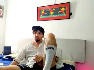 Chaturbate Live Porn of camilosaennz