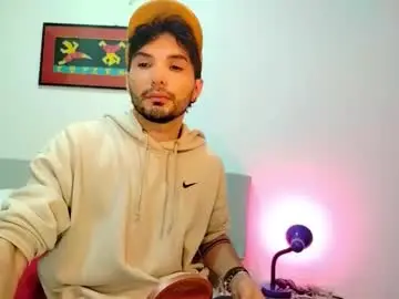 Chaturbate Sex Chat of camilosaennz