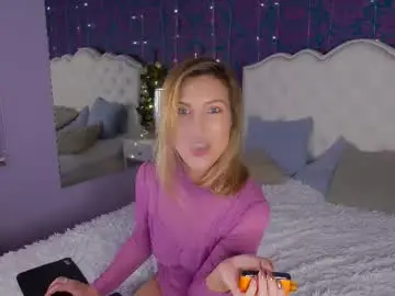 elizamayers from chaturbate