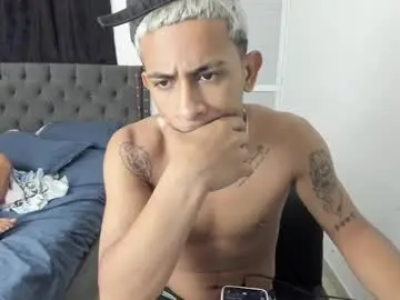 Chaturbate Live Sex of kings_latins