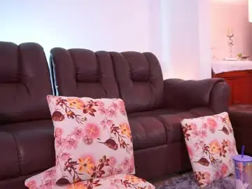 Chaturbate Best live sex cam show of lara_giraldo